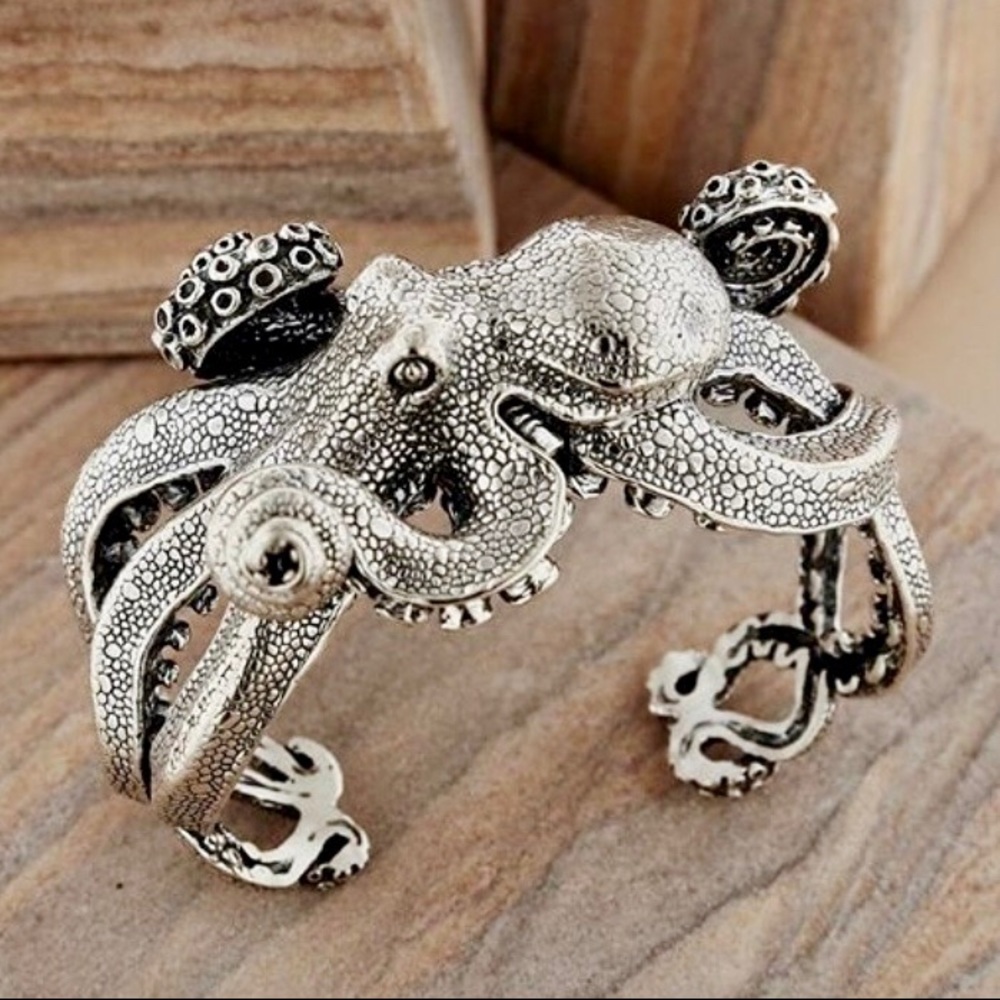 NWOT Kabana Sterling cuff
